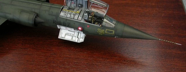   Ormai si sa, gli F-104 sono come le ciliegie: uno tira l’altro! Questa volta ho voluto riprodurre un esemplare un po’ inusuale, un F-104 danese: a parer mio ha...