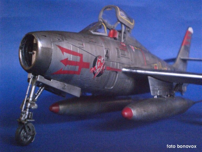 F-84F “Thunderstreak”  dal kit Italeri in scala 1/48.