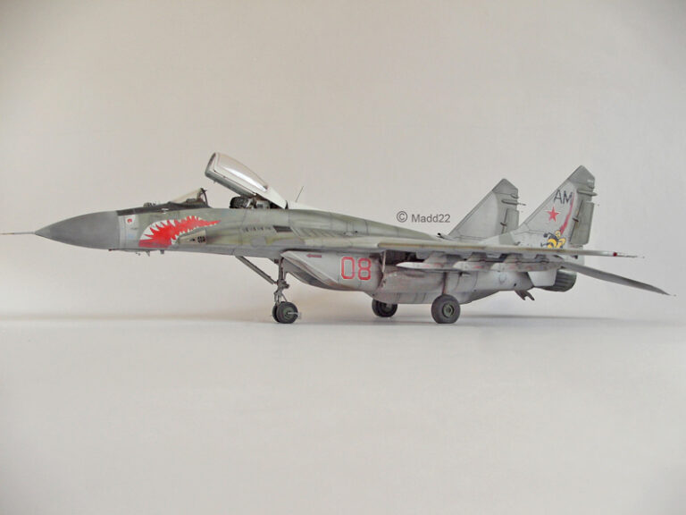 Bandit Fulcrum: Mig-29 A dal kit Academy in scala 1/48.