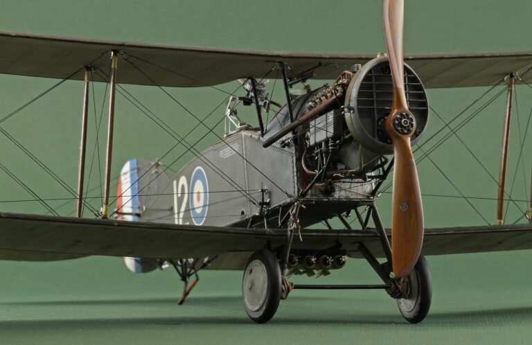 Legno e tela… poco più delle ali di Icaro – Bristol F.2b dal kit Wingnut Wings in scala 1/32.