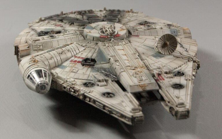 Millenium Falcon dal kit FineMolds in scala 1/144.