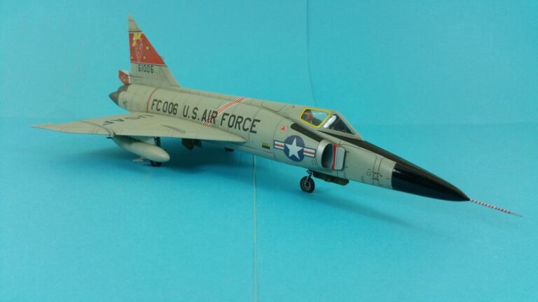 European Deuce – F-102A Delta Dagger dal kit Meng in scala 1/72.