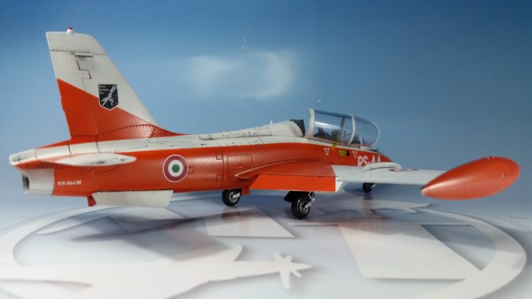 Marlboro Classic! Aermacchi Mb.339A dal Kit Frems in scala 1/48.