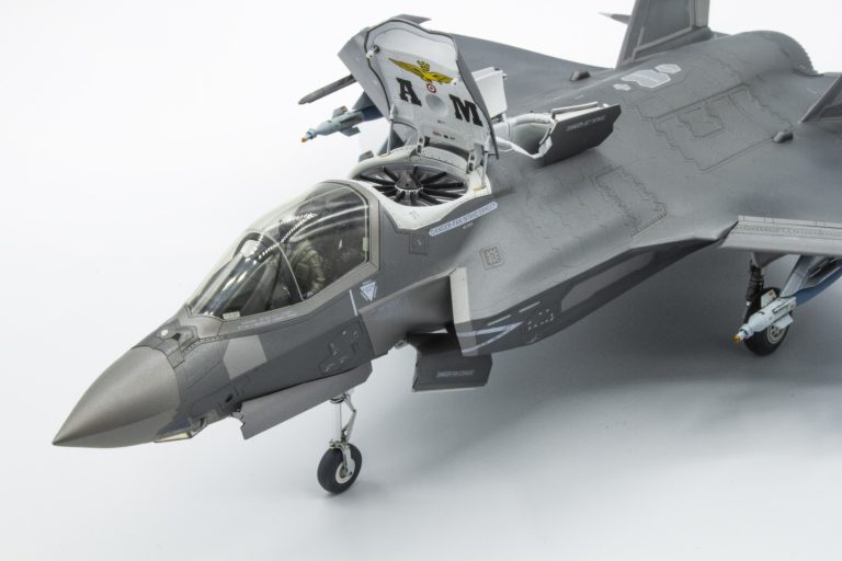 Lockheed Martin F-35B Lightning II dal kit Tamiya in scala 1/48